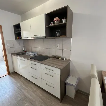 Apartman Pod Vezi Telc Exterior photo
